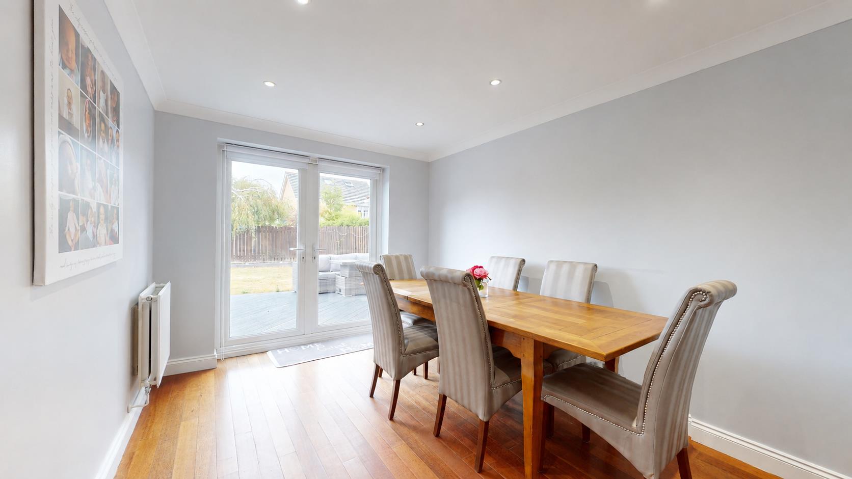 Leary Crescent, Newport Pagnell
